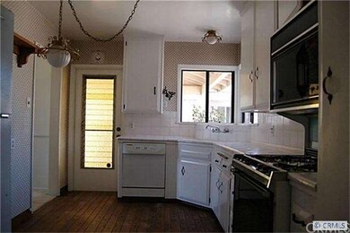 Kitchen alt