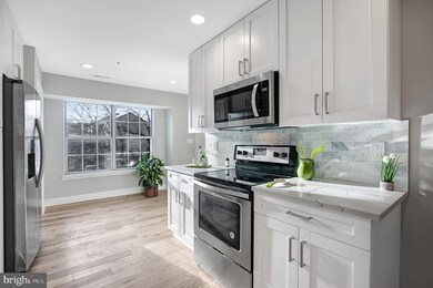 6847 Milltown Ct, District Heights, MD 20747 - photo 5