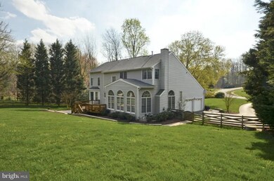 1215 Tottenham Ct, Reston, VA 20194 - photo 3