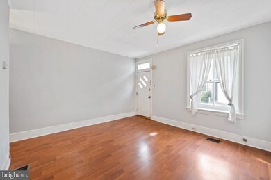 204 Dupont St, Philadelphia, PA 19127 - photo 3