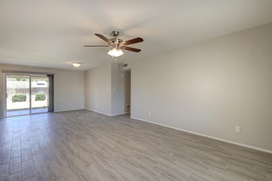 1604 W Temple St-10