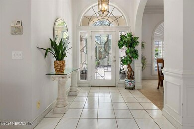 04-Foyer
