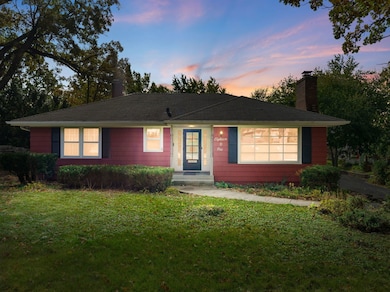 1801 Prairie Ave, Downers Grove, IL 60515 - photo 2