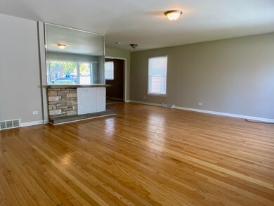 17108 Longfellow Ave, Hazel Crest, IL 60429 - photo 3