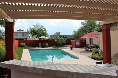 BBQ YARD VIEW