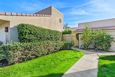 76495 Daffodil Dr, Palm Desert, CA 92211 - photo 4