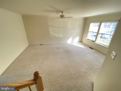 403 Hupps Hill Ct, Strasburg, VA 22657 - photo 3