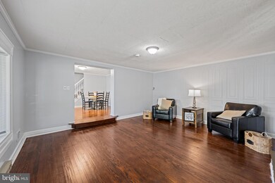 301 3rd St, Baltimore, MD 21206 - photo 5