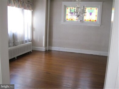 1412 Hampden Blvd, Reading, PA 19604 - photo 5