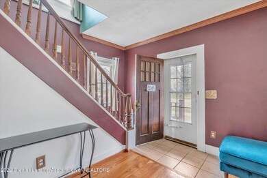 07-334-E-Elm-St-WindowStill-Real-Estate-