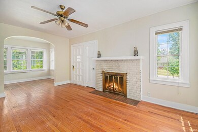 1014 E Oakside St, South Bend, IN 46614 - photo 5