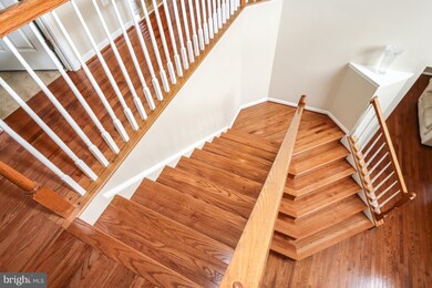 11902 Skylark Rd, Clarksburg, MD 20871 - photo 3