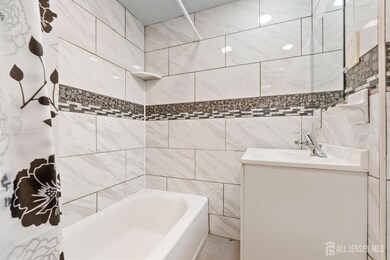 250 Walnut St, Dunellen, NJ 08812 - photo 5