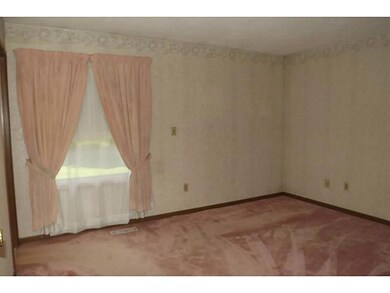 10 Lisa Ann Cir, Greenville, RI 02828 - photo 6