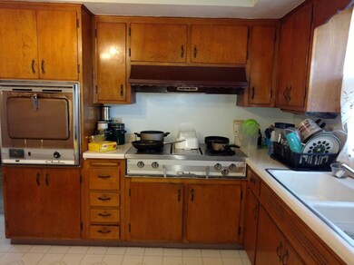 5461 Adams St, Merrillville, IN 46410 - photo 6