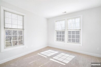 1100 Sterling Dr unit 809, Franklin Lakes, NJ 07417 - photo 5
