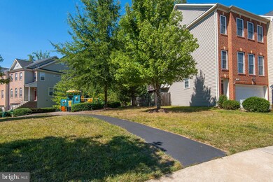 12767 Heron Ridge Dr, Fairfax, VA 22030 - photo 3