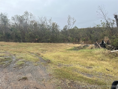 1825 N 4257 Rd, Pryor, OK 74361 - photo 6