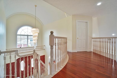 128 Meade Loop, Staten Island, NY 10309 - photo 6