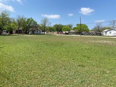 2522 NW 29th St, Fort Worth, TX 76106 - photo 5