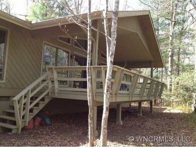 back deck facing lake