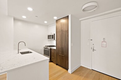 55 W 25th St unit 17-G, New York, NY 10010 - photo 2