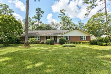 2203 Twin Lakes Dr, Bainbridge, GA 39819 - photo 4