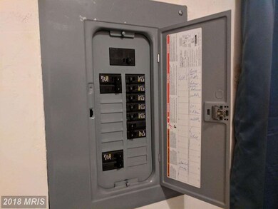 832 W Lombard St, Baltimore, MD 21201 - photo 7