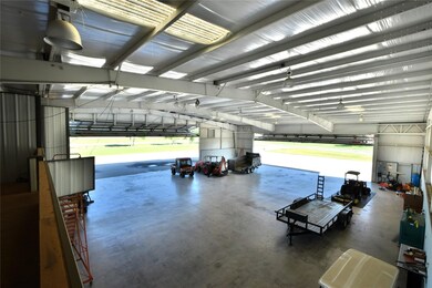 108 Barham Ln, Bridgeport, TX 76426 - photo 4