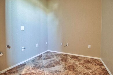 15034 W Cactus Ridge Way, Surprise, AZ 85374 - photo 4