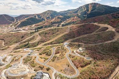 10281 N Terrae Ct unit E-28, Park City, UT 84060 - photo 4