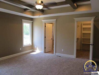 4425 SW Shenandoah Rd, Topeka, KS 66610 - photo 6