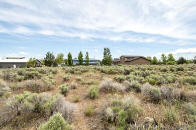 63702 Clausen Dr, Bend, OR 97701 - photo 4
