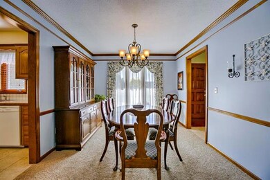 7730 Woodstone Ln, Shawnee, KS 66217 - photo 4