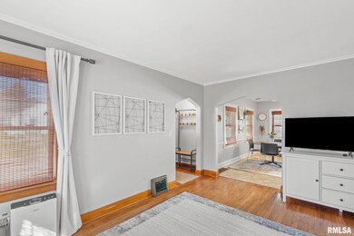 2409 Wilkes Ave, Davenport, IA 52804 - photo 6