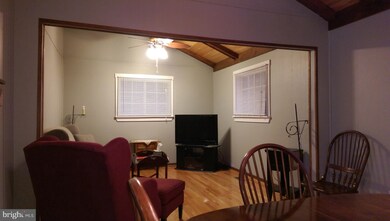 515 Stuart Dr, Basye, VA 22810 - photo 2