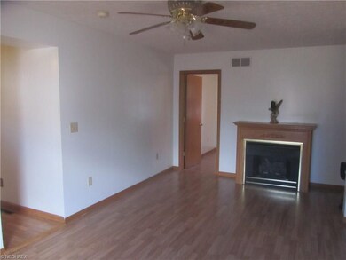 Living Room with gas log Fireplace
