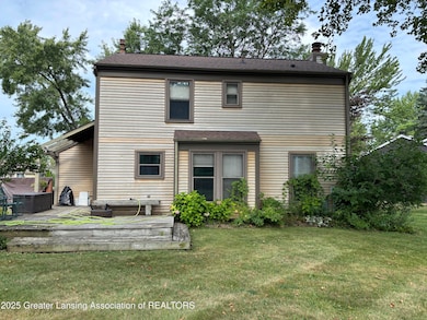 337 Honeysuckle Ln, Lansing, MI 48917 - photo 3