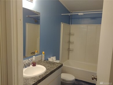 266 Smokey Rdg Rd, Onalaska, WA 98570 - photo 3