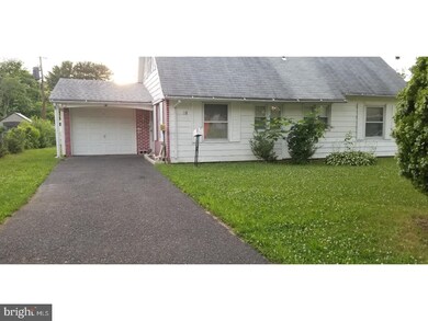 99 Pheasant Ln, Willingboro, NJ 08046 - photo 2