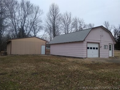 2 shops.  1 is approx 32' x 24'.  The other is app