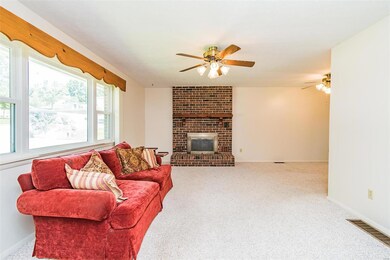 1308 Hillview Dr, Rolla, MO 65401 - photo 6