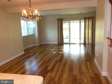 3248 Gleneagles Dr, Silver Spring, MD 20906 - photo 7