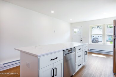 10A-QuincyDr_LowRes-08