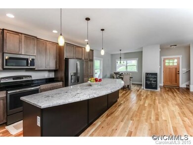 Open Kitchen