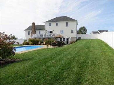 8 Carly Cir, Rutland, MA 01543 - photo 6