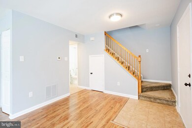 5764 Thunder Hill Rd, Columbia, MD 21045 - photo 2