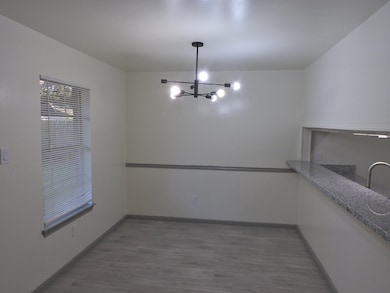 408 E Coombs St unit 2, Alvin, TX 77511 - photo 6