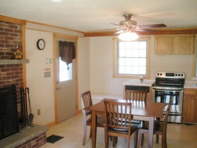 36 Waterville Dr, MerriMacK, NH 03054 - photo 6