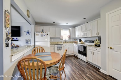 7410 Rome Beauty Place, Louisville, KY 40228 - photo 5